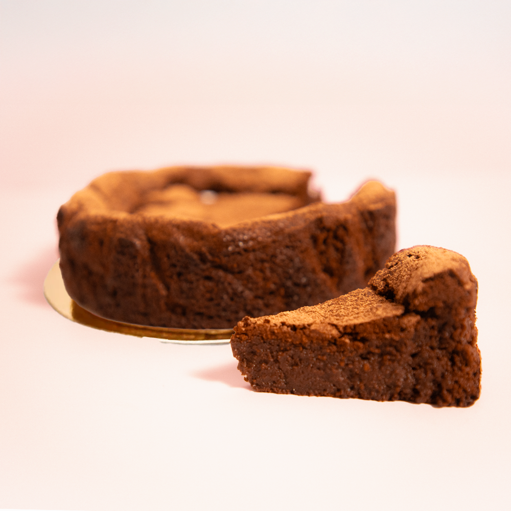 Dark Chocolate Fudge Cake